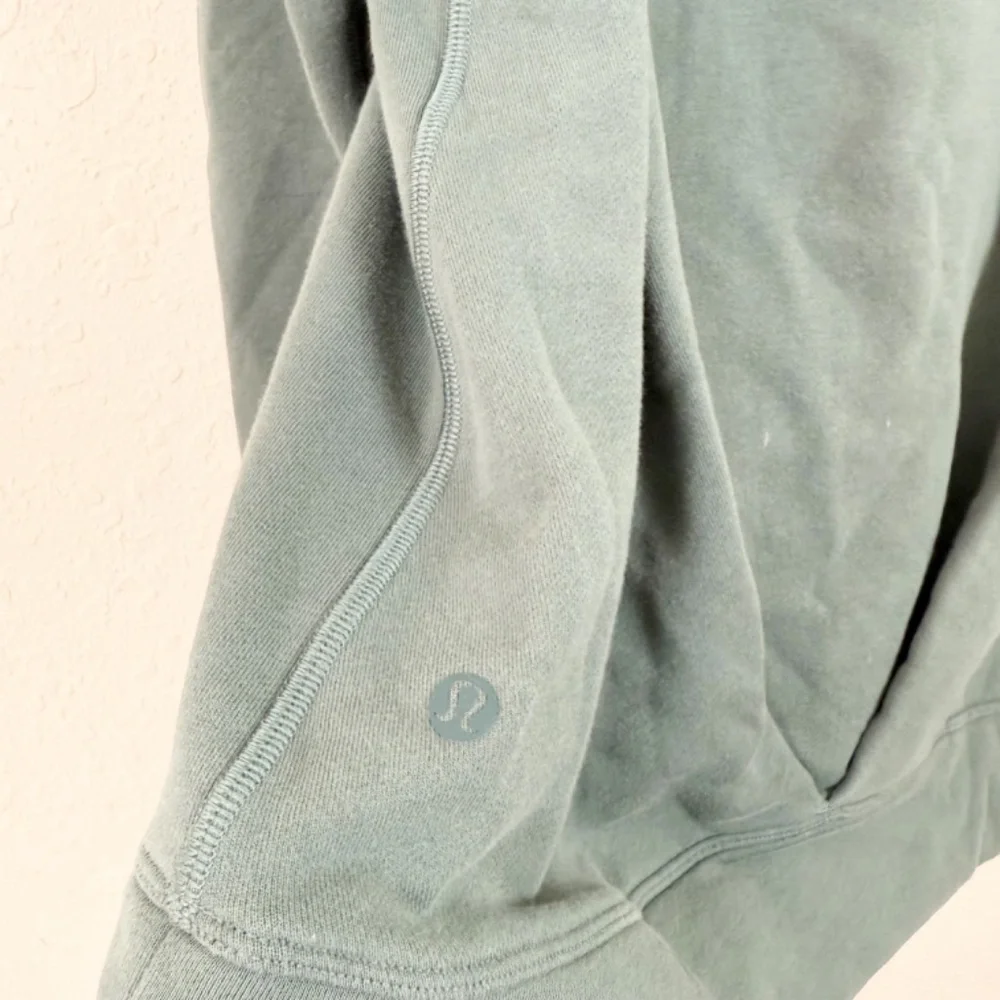 Lululemon Just Pleat It Crew Green Sweatshirt Size Small